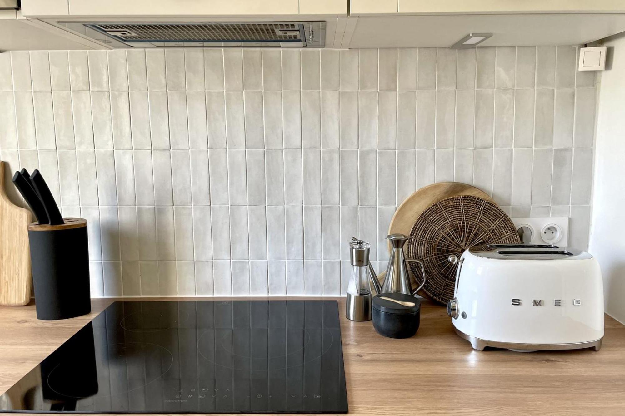 Elegant Haussmann Parisian Flat Close Eiffel Tower